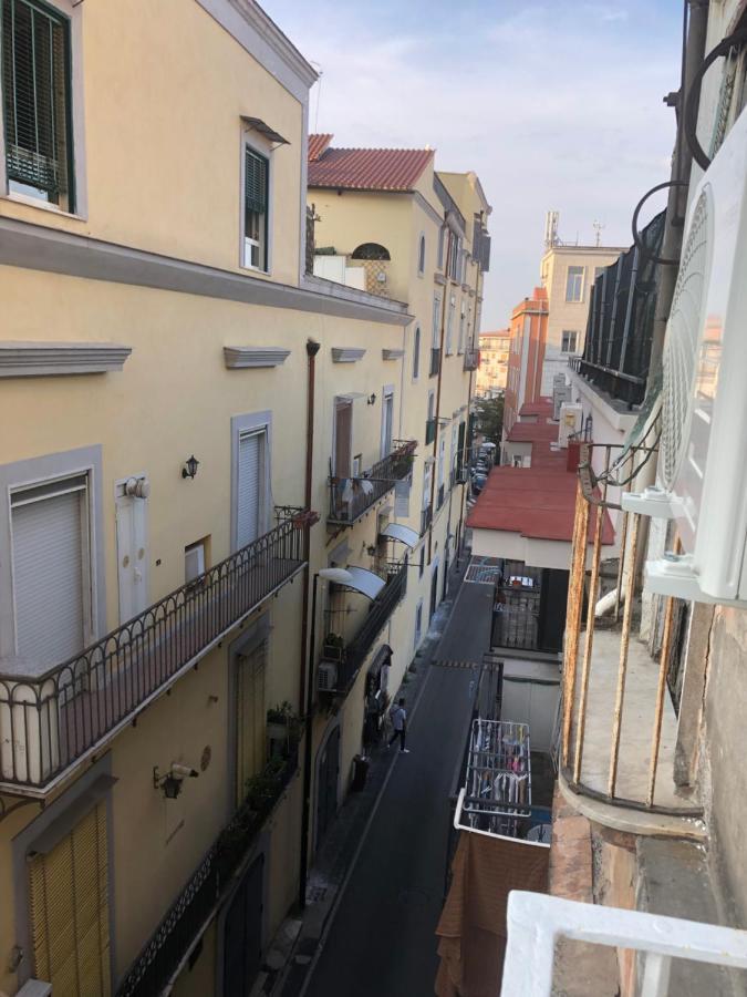 La Maison Della Torre Portici Exteriör bild